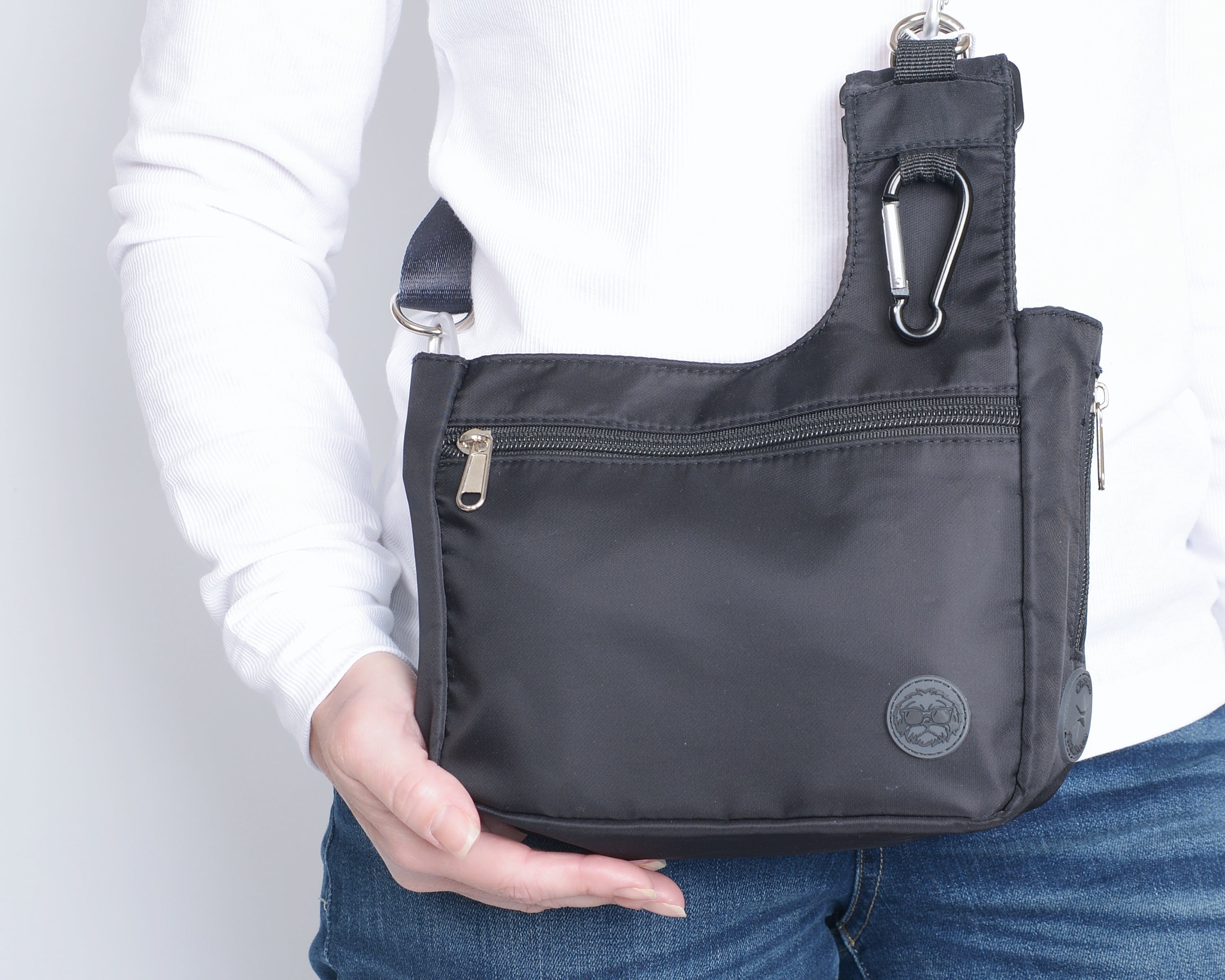 Leash Tote - Your Ultimate Dog Walking Bag