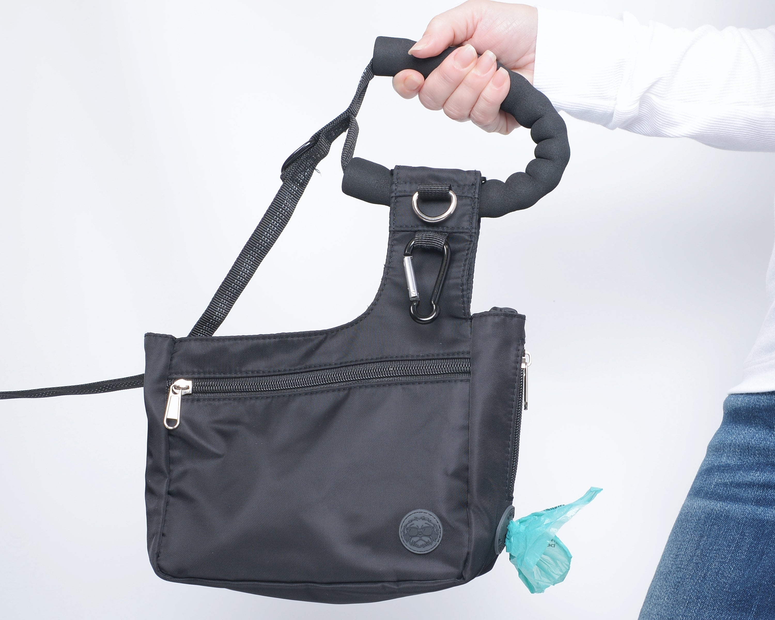 Leash Tote - Your Ultimate Dog Walking Bag – Chester's Trends